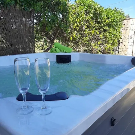 Casa Dos Salgados Holiday home *